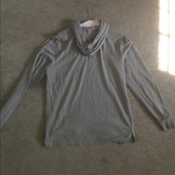 Diamond Thin Hoodie - Picture 2 of 2